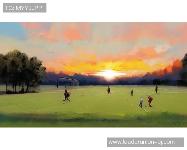 闺蜜足球：在绿茵场上绽放友情与激情的完美结合